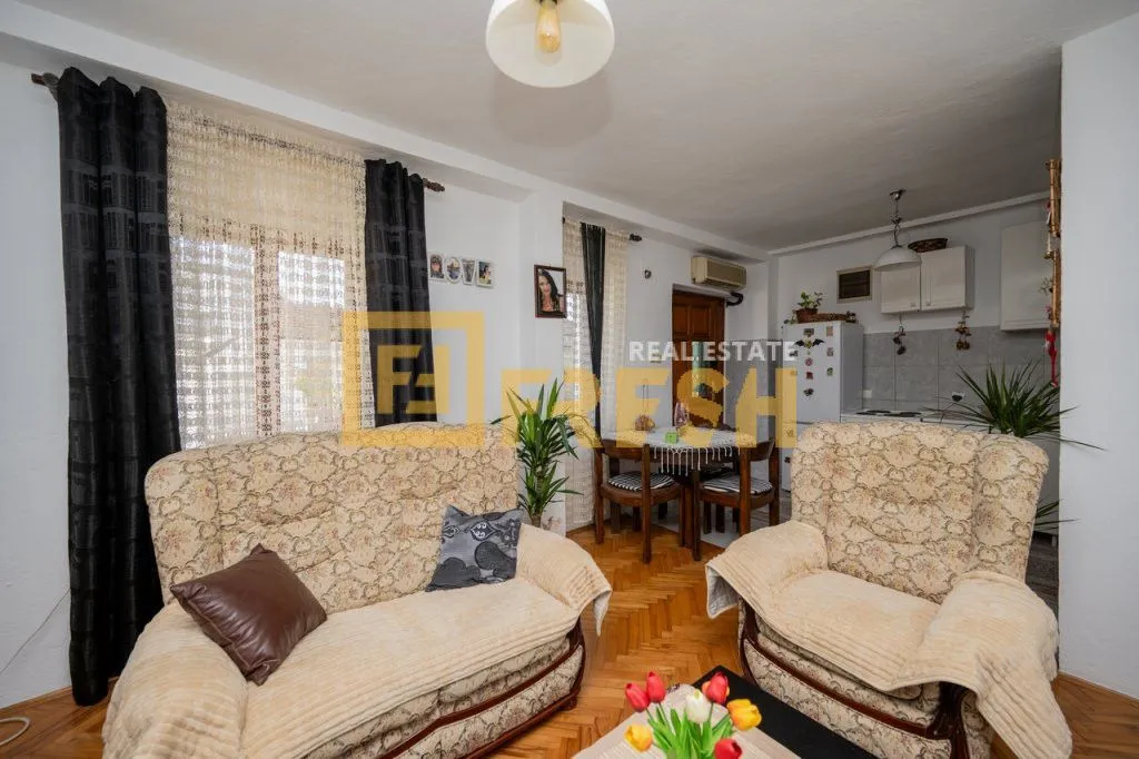 Sale, house, 348m², Stara Varoš, Podgorica