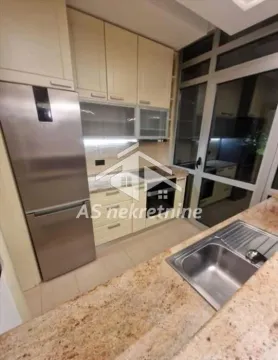 Izdavanje, četvorosoban stan, 148m², Savski Venac, Beograd - image 8