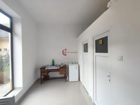 Prodaja, poslovni prostor, 97m², Centar, Subotica - image 5