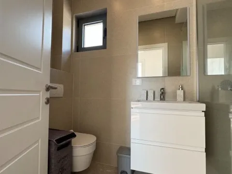 Prodaja, dvosoban stan, 76m², Tivat, Crna Gora - image 16