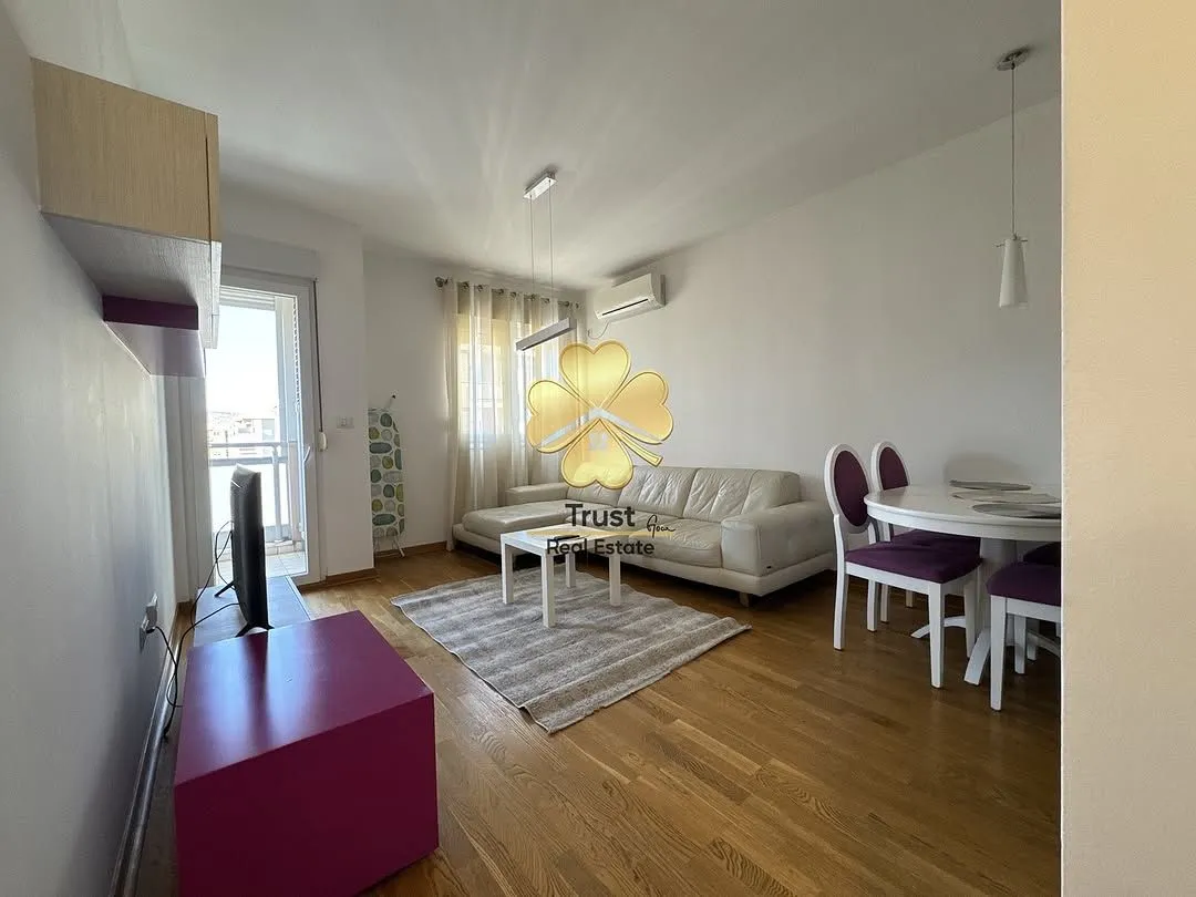 Rent, one bedroom apartment, 45m², City Kvart, Podgorica