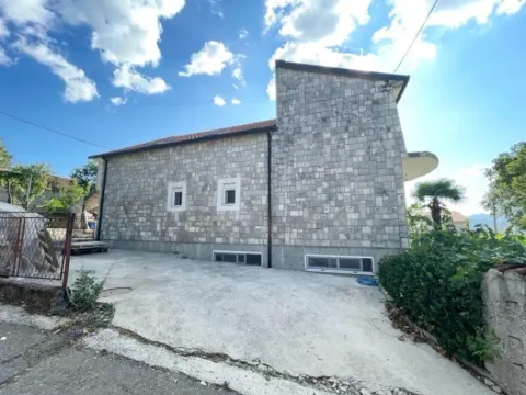 Prodaja, kuća, 350m², Vranići, Podgorica - image 3