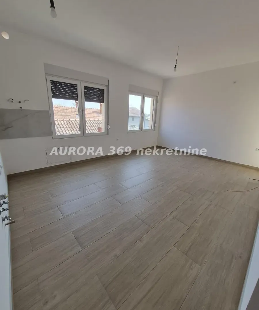 Sale, three bedroom apartment, 58m², Ruma, Srbija