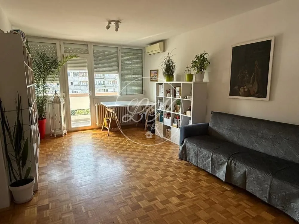 Prodaja, dvosoban stan, 62m², Zemun Sve Podlokacije, Beograd