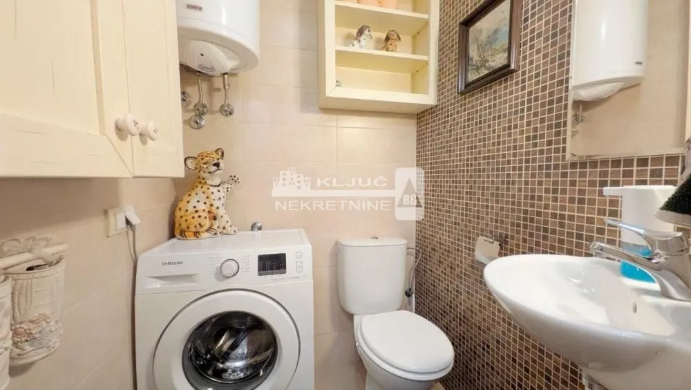 Prodaja, trosoban stan, 82m², Novi Beograd Blok 64, Novi Beograd Sve Podlokacije