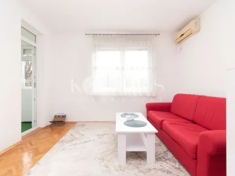 Rent, one bedroom apartment, 43m², Centar, Podgorica - image 9