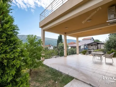 Sale, house, 247m², Đenovići, Herceg Novi - image 38