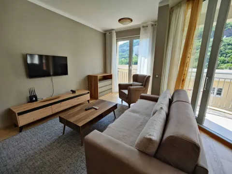 Rent, one bedroom apartment, 55m², Bečići, Budva - image 7