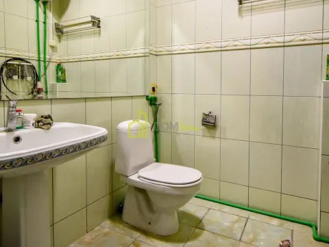 Izdavanje, poslovni prostor, 80m², Centar, Podgorica - image 6