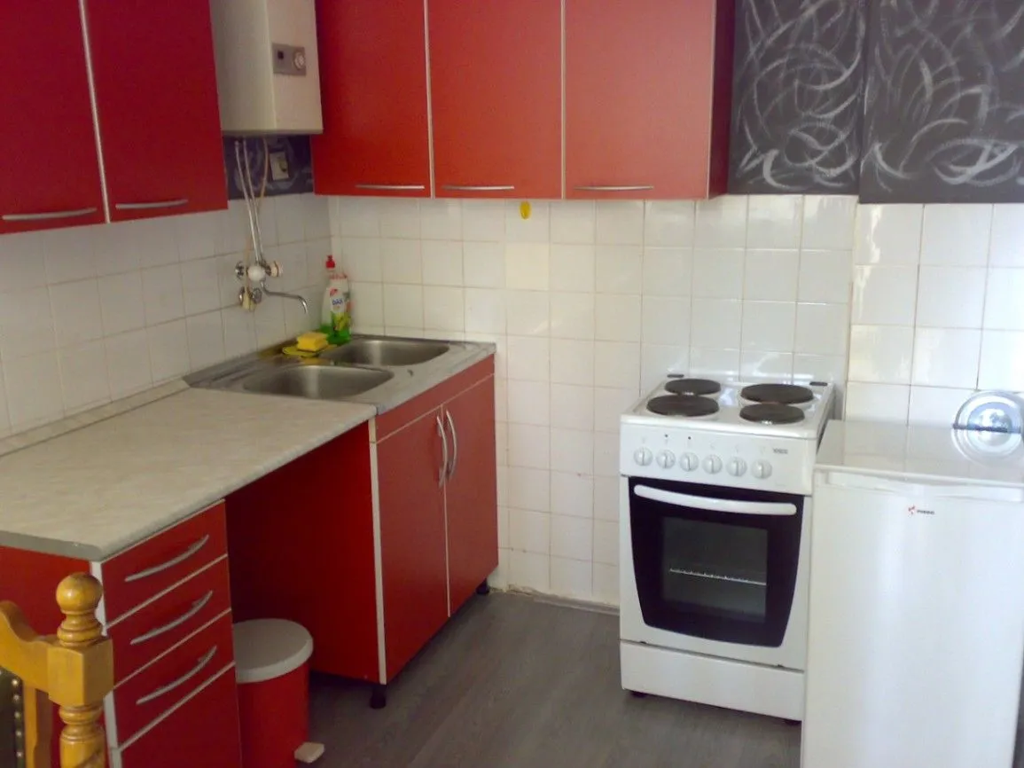 Stan-na-dan, jednosoban stan, 36m², Centar, Nikšić