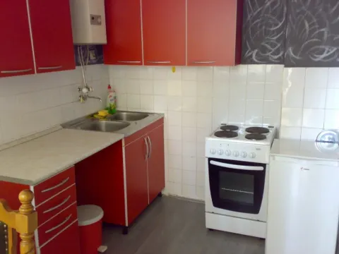 Stan-na-dan, jednosoban stan, 36m², Centar, Nikšić - image 4