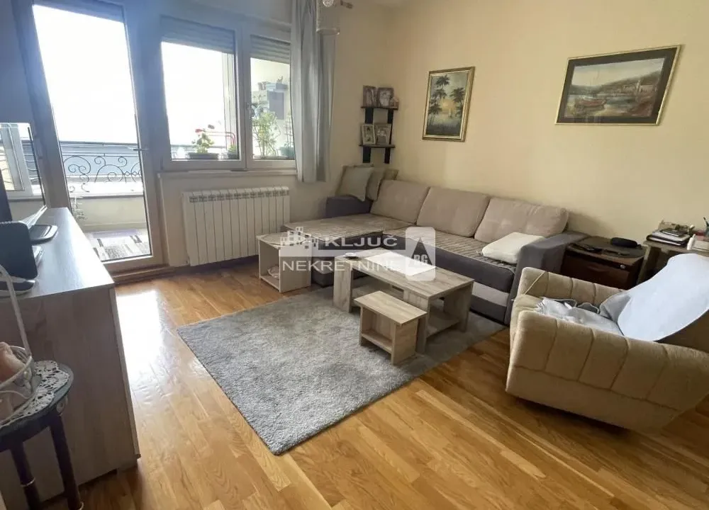 Sale, two bedroom apartment, 64m², Savski Venac, Beograd