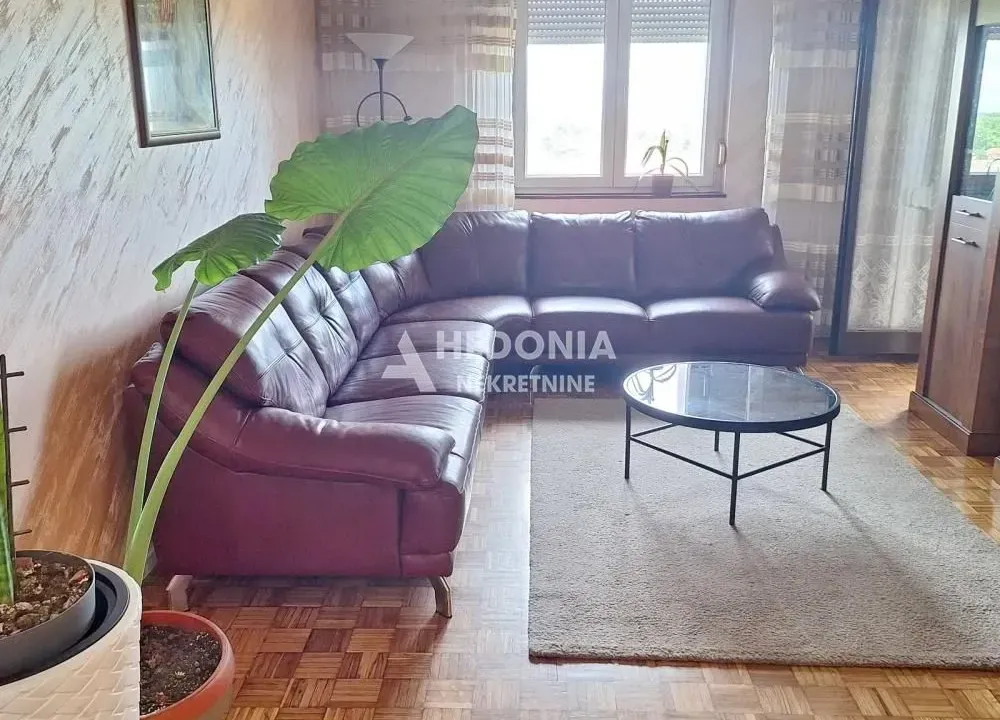 Prodaja, dvosoban stan, 78m², Zemun Sve Podlokacije, Beograd