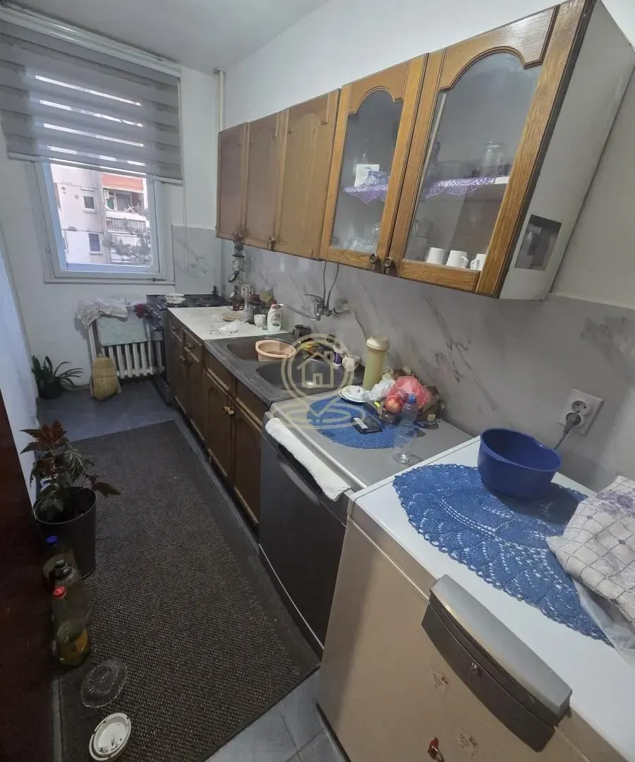 Prodaja, trosoban stan, 73m², Medijana, Niš