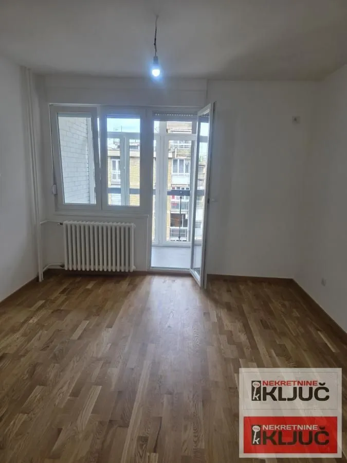 Prodaja, jednosoban stan, 42m², Kej, Novi Sad Sve Podlokacije