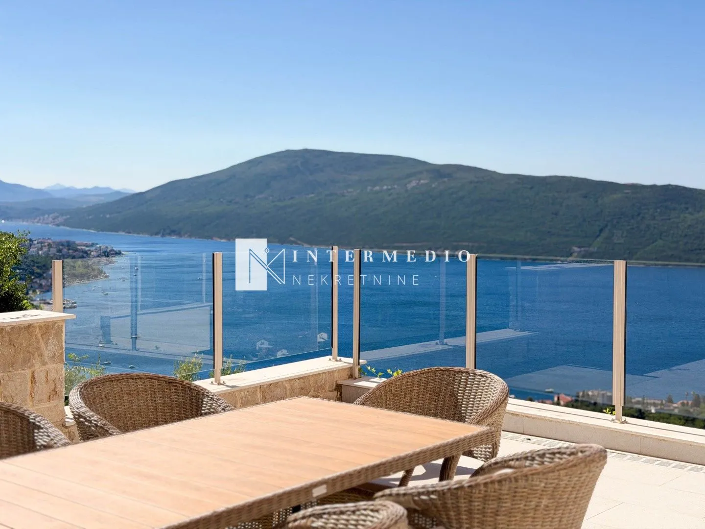 Prodaja, kuća, 338m², Podi, Herceg Novi
