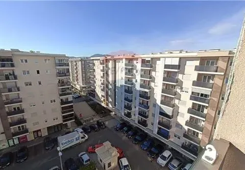 Prodaja, jednosoban stan, 47m², City Kvart, Podgorica - image 9