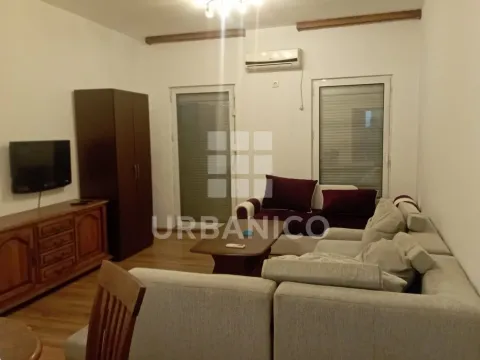 Rent, studio apartment, 30m², Kod Big Fashion-a, Podgorica - image 2