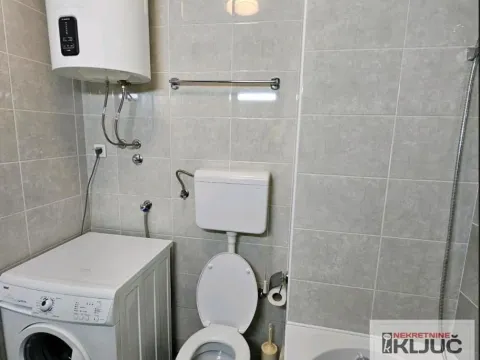 Izdavanje, dvosoban stan, 68m², Grbavica, Novi Sad Sve Podlokacije - image 19