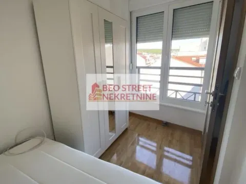 Izdavanje, dvosoban stan, 44m², Đeram Pijaca, Beograd - image 3