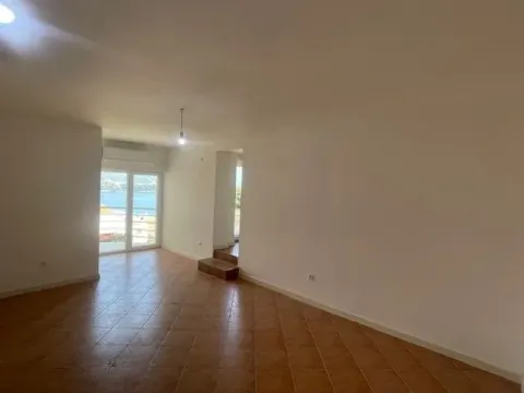 Sale, two bedroom apartment, 65m², Gospoština, Budva - image 9