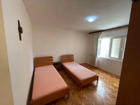 Izdavanje, kuća, 100m², Murtovina, Podgorica - image 5