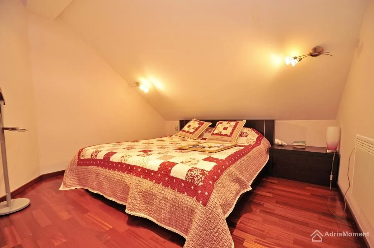 Sale, house, 222m², Donja Lastva, Tivat
