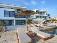 Izdavanje, kuća, 676m², Đuraševići, Tivat - image 37