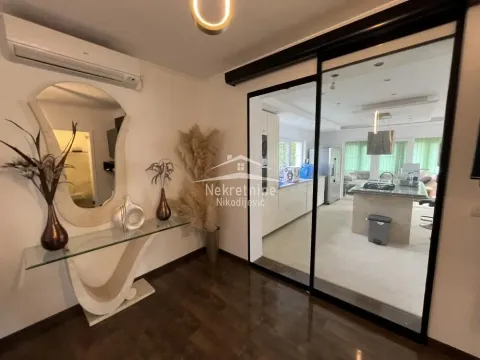 Sale, house, 650m², Babe, Sopot