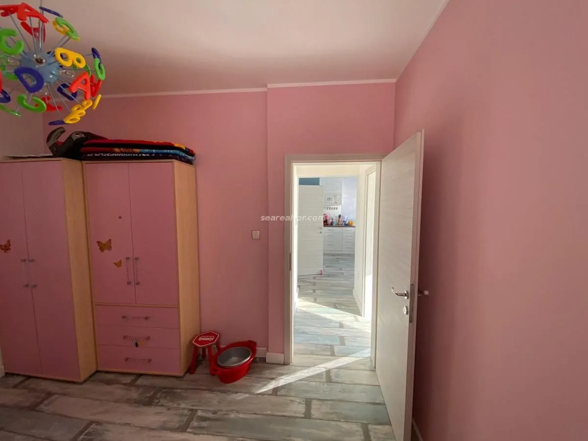 Sale, four bedroom apartment, 82m², Sveti Stefan, Budva