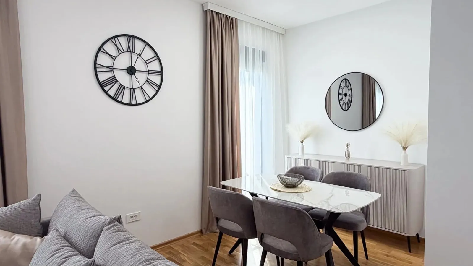 Izdavanje, dvosoban stan, 68m², Zabjelo, Podgorica
