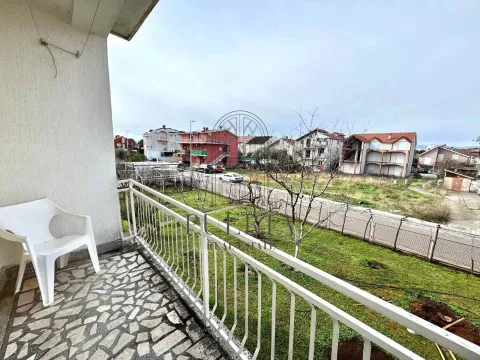 Rent, two bedroom apartment, 108m², Stari Aerodrom, Podgorica - image 10