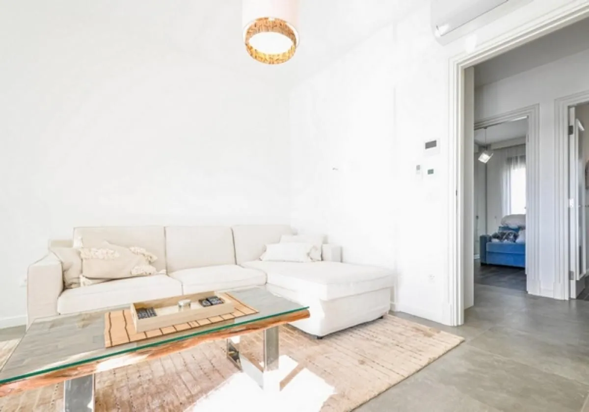 Prodaja, dvosoban stan, 62m², Tivat, Crna Gora