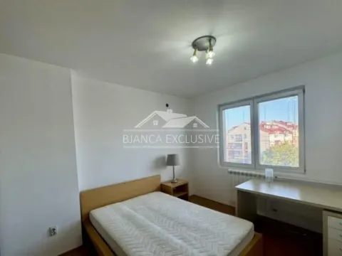 Prodaja, četvorosoban stan, 90m², Đeram Pijaca, Beograd - image 7