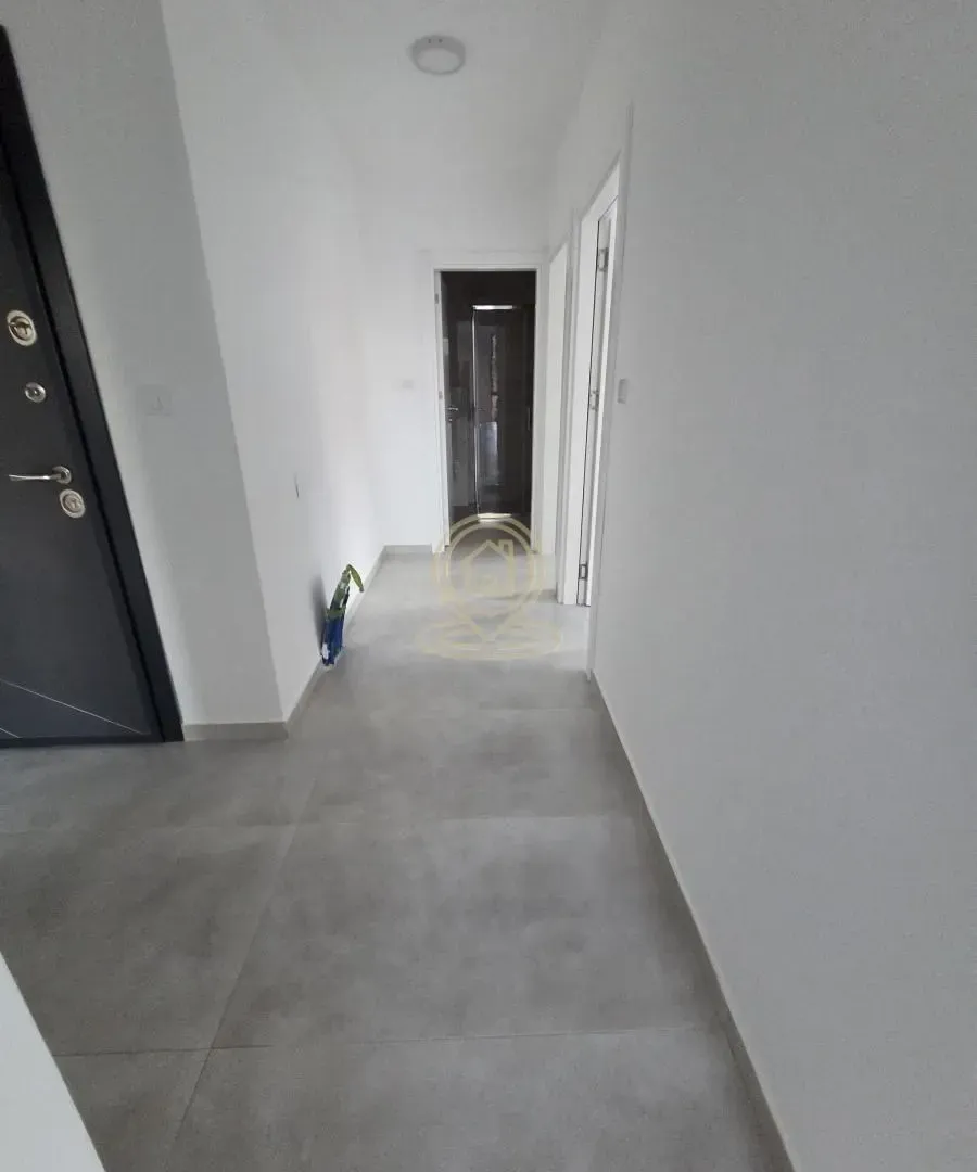 Sale, three bedroom apartment, 74m², Medijana, Niš