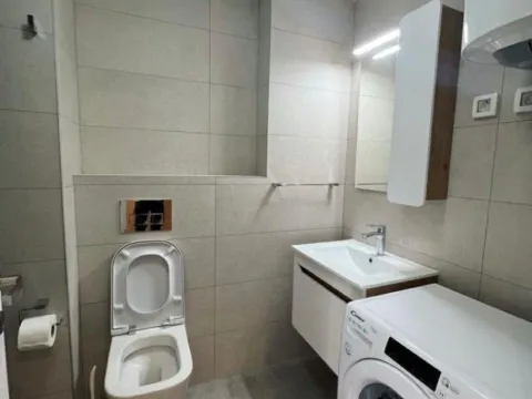 Izdavanje, jednosoban stan, 43m², Centar, Podgorica - image 8
