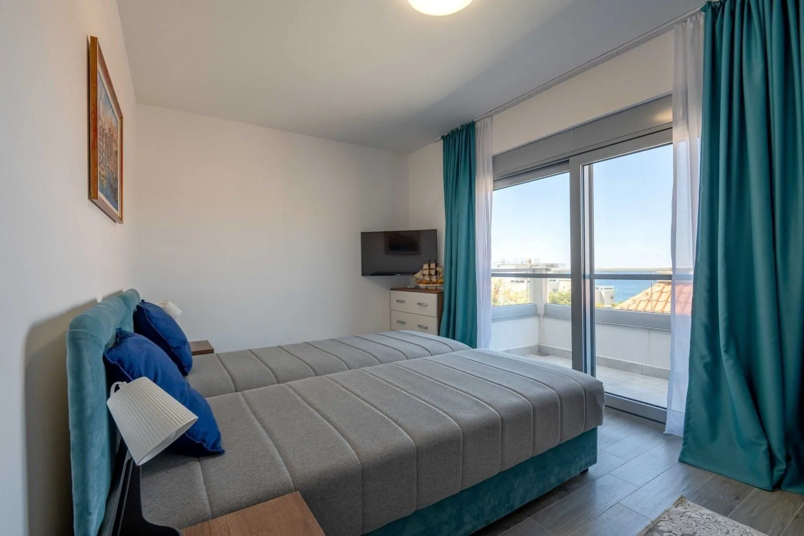 Sale, house, 272m², Utjeha, Bar