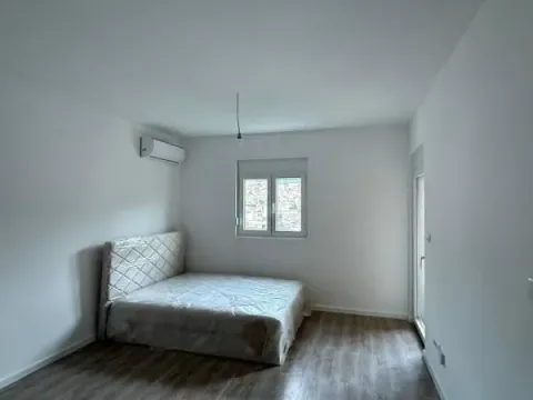 Sale, studio apartment, 26m², Ilino, Bar - image 1