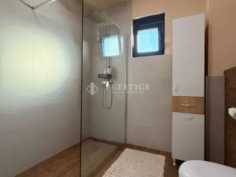 Izdavanje, dvosoban stan, 76m², Preko Morače, Podgorica - image 12