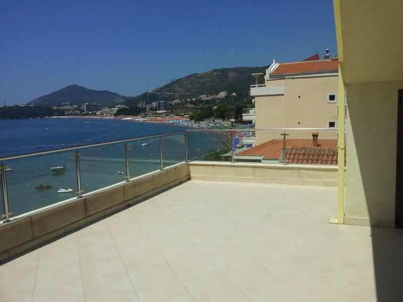Prodaja, stan, 251m², Rafailovići, Budva
