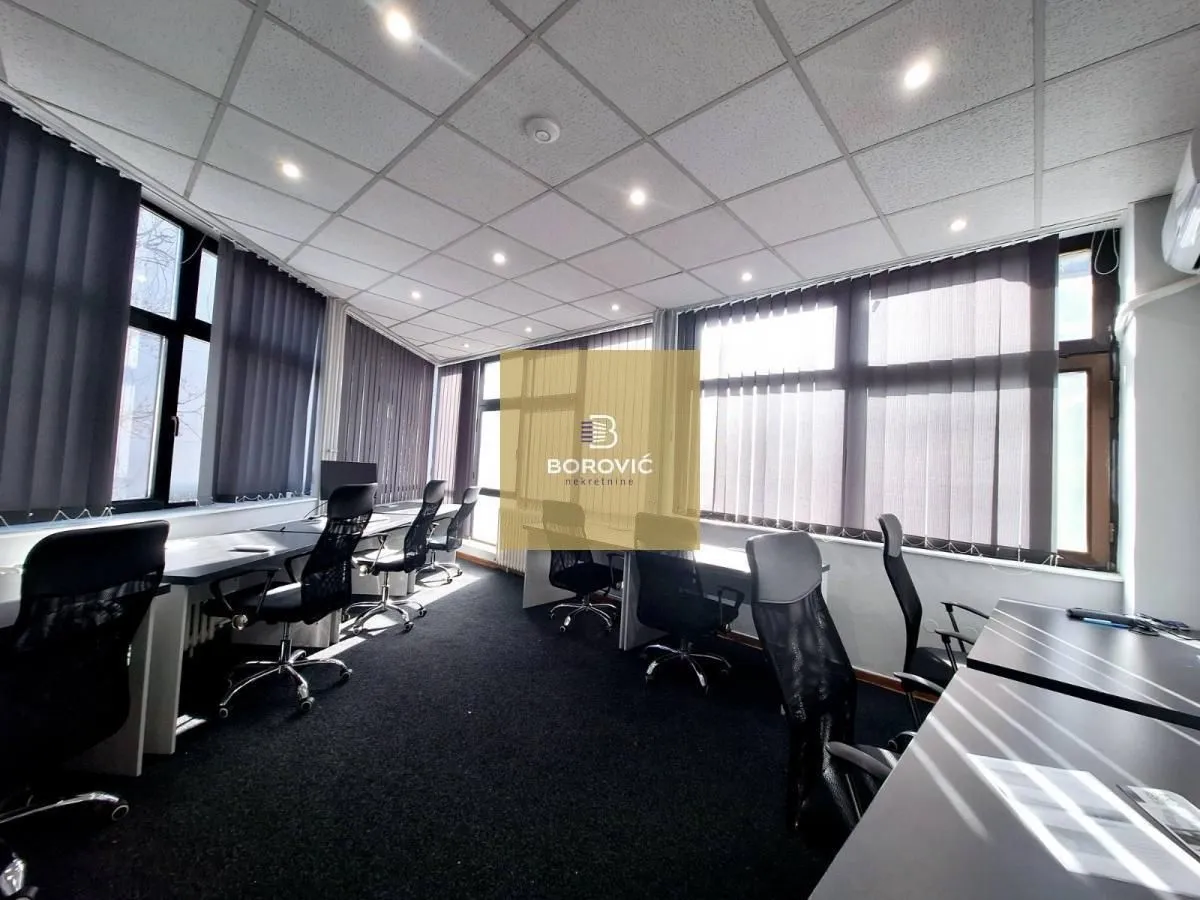 Sale, office space, 315m², Banovo Brdo, Beograd