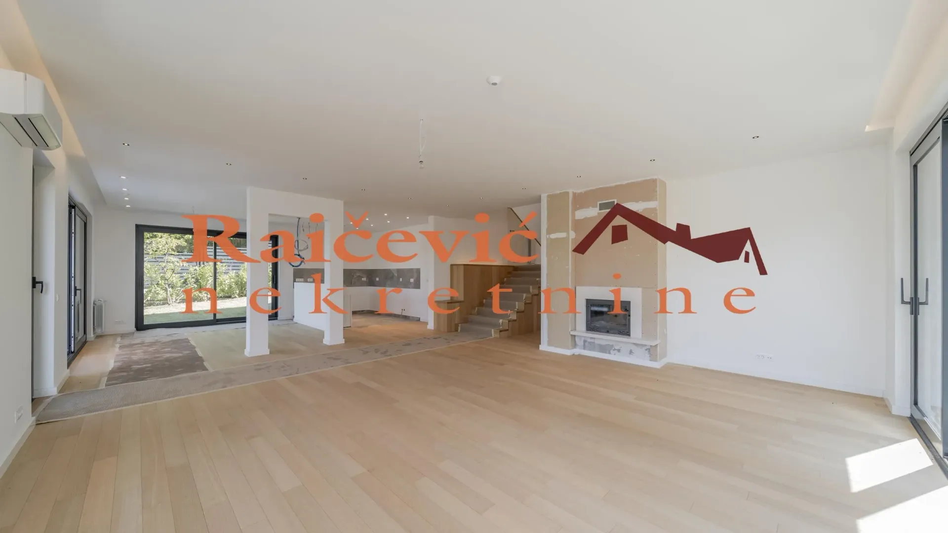 Sale, house, 393m², Arnajevo, Barajevo