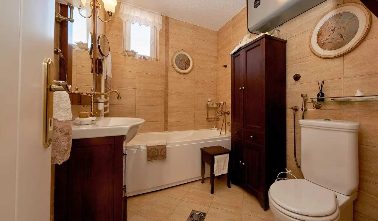 Prodaja, trosoban stan, 150m², Bečići, Budva