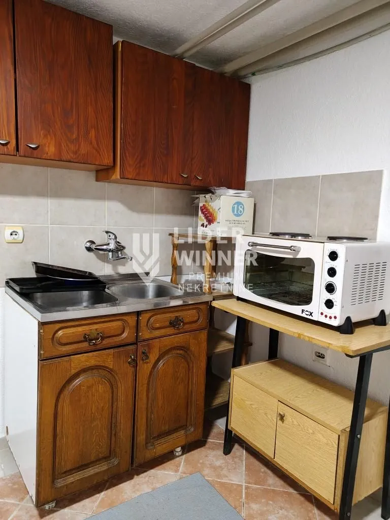 Izdavanje, jednosoban stan, 30m², Čukarica, Beograd