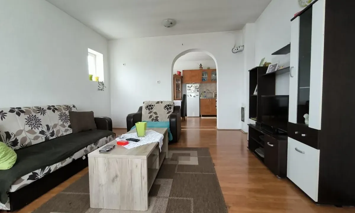 Prodaja, kuća, 194m², Ribare, Jagodina