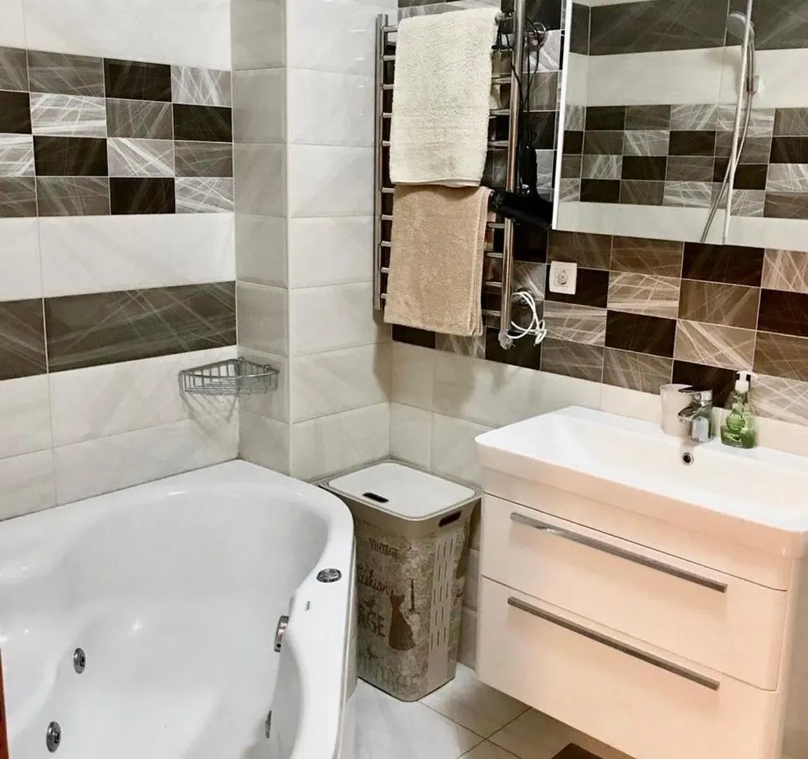 Sale, two bedroom apartment, 150m², Babin Do, Budva