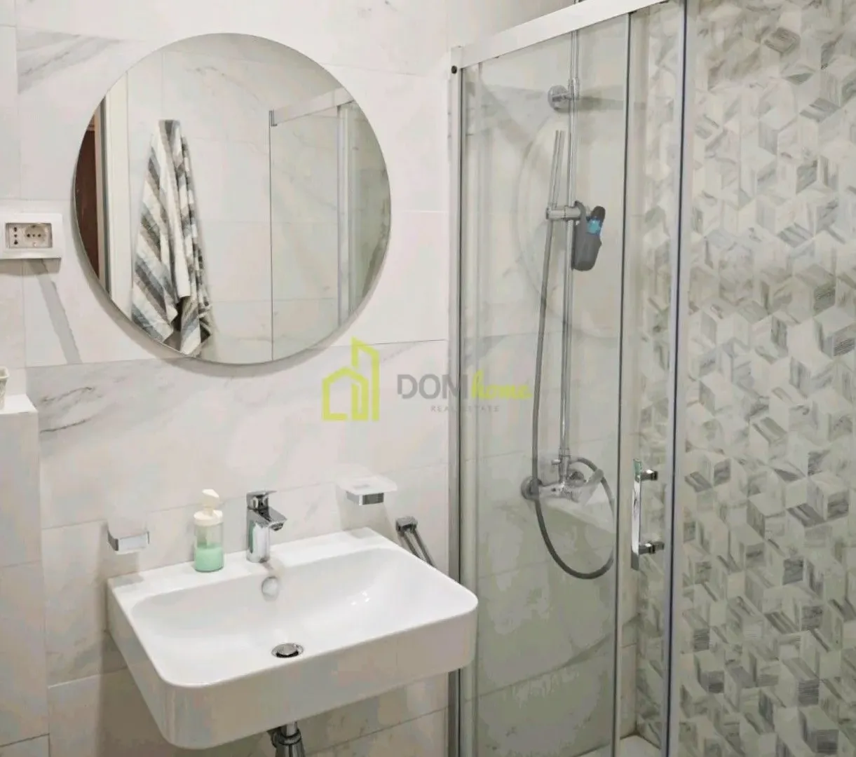Rent, one bedroom apartment, 52m², Central Point, Podgorica