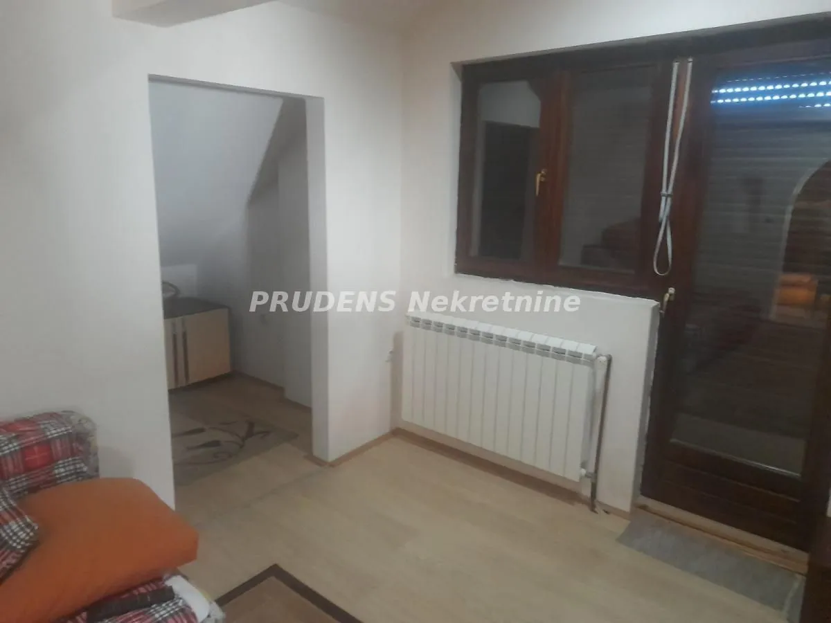 Prodaja, kuća, 111m², Surčin, Beograd