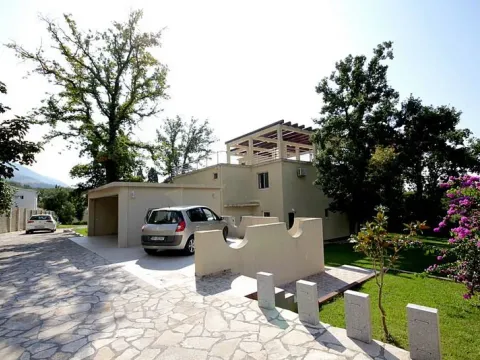 Sale, house, 324m², Sutomore, Bar - image 2