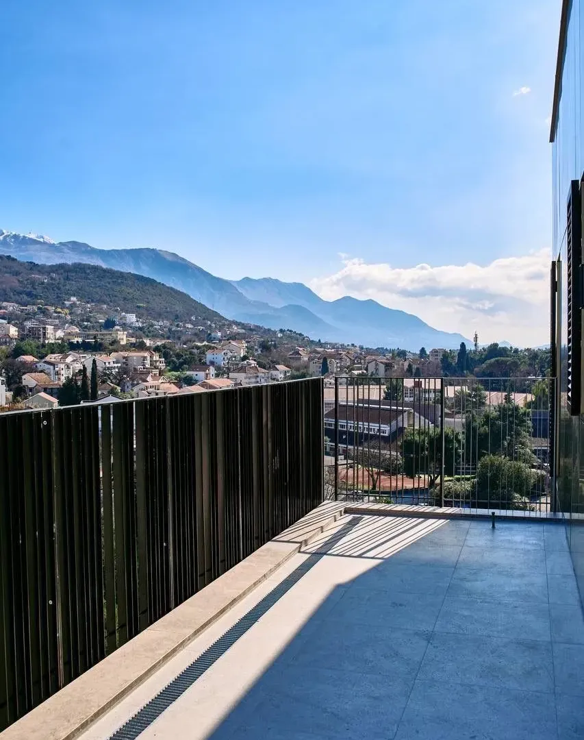 Sale, two bedroom apartment, 102m², Boka Place, Tivat
